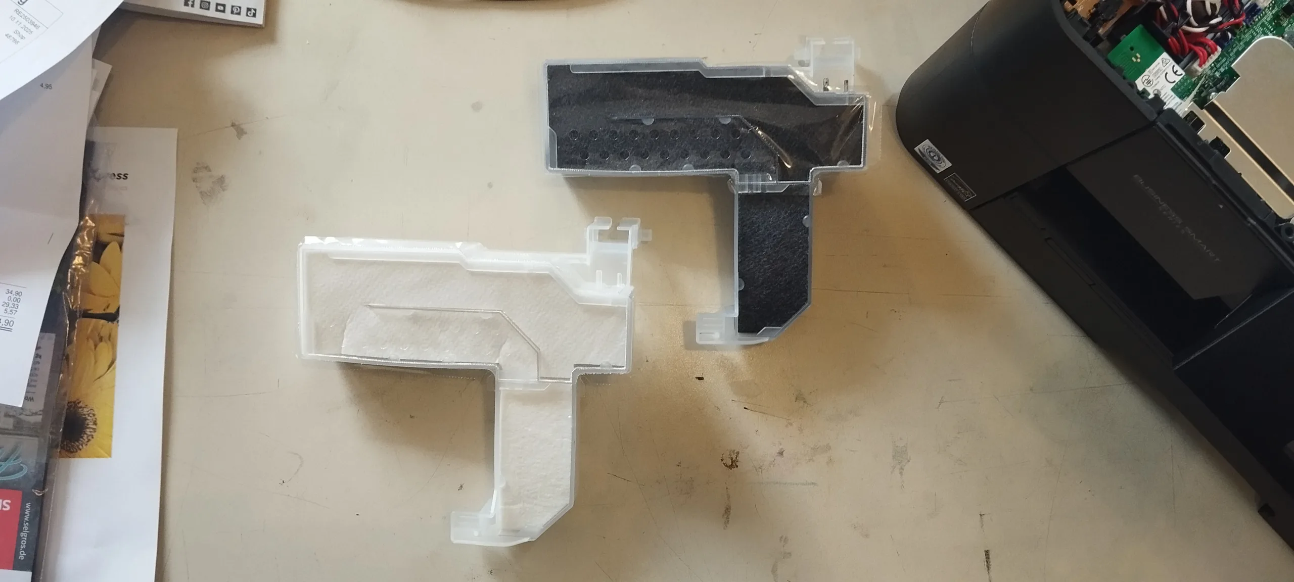 Voller und Leerer Tintenauffangbehälter